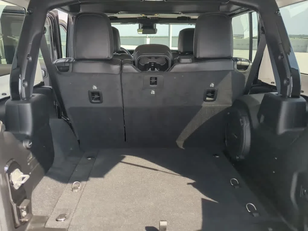 Used 2021 Black Clearcoat Jeep Unlimited Rubicon 392 image 20