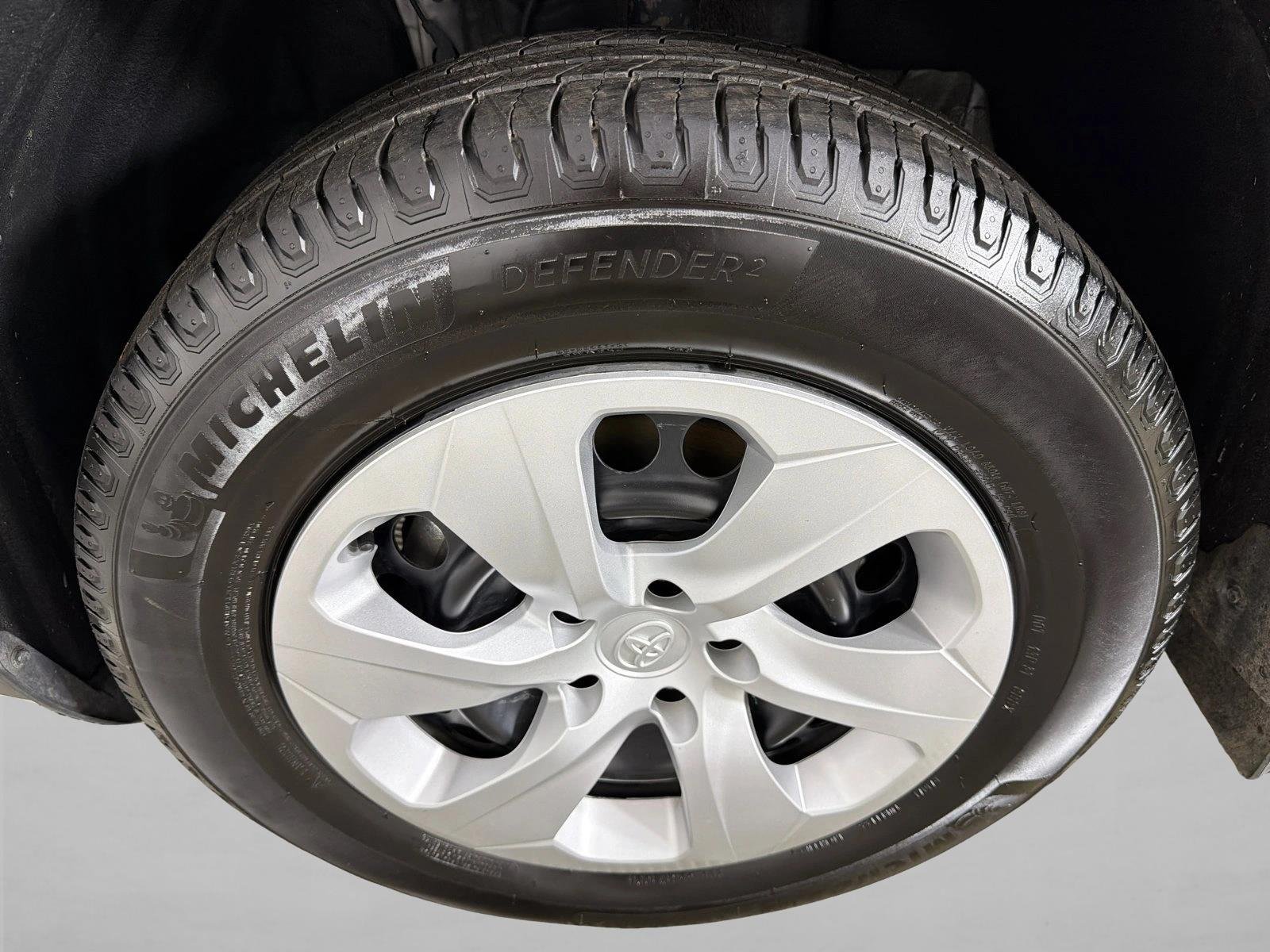 Used 2023 Silver Toyota LE image 11