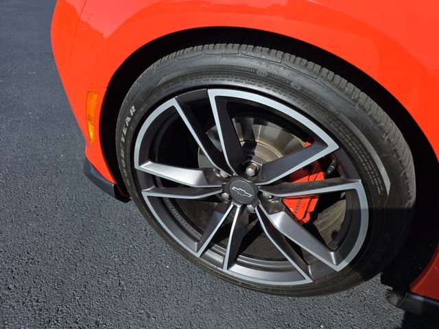 Used 2018 Orange Chevrolet 2LT image 9