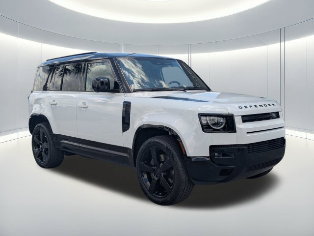 New 2026 Fuji White Land Rover X-Dynamic SE image 6