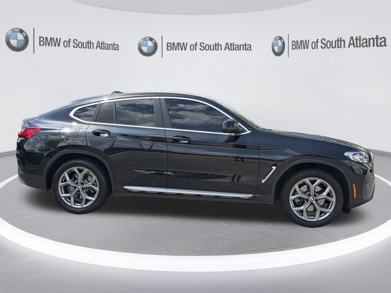 Used 2024 Black Sapphire Metallic BMW xDrive30i image 28