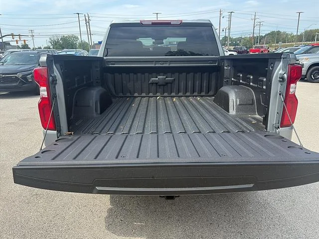 2026 Chevrolet Silverado 1500 RST - Photo 13