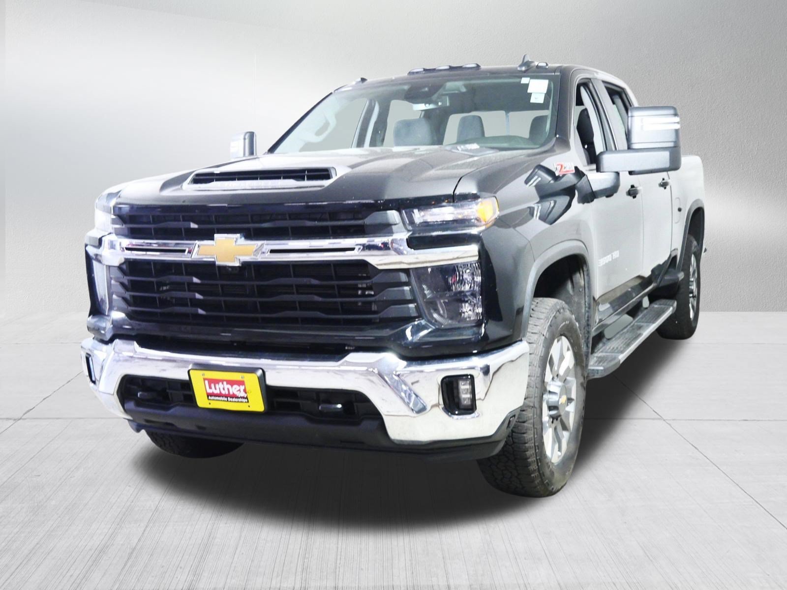 Used 2024 Black Chevrolet LT image 3
