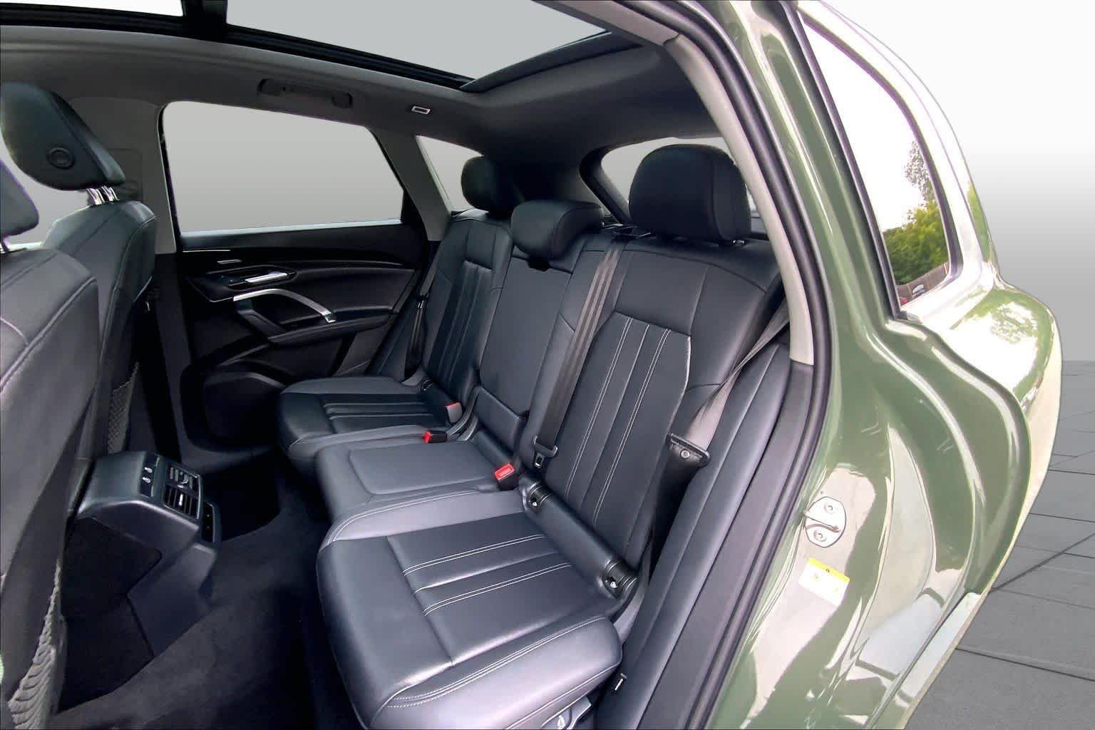 Used 2025 District Green Metallic Audi Premium Plus image 21