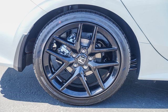 Used 2026 Platinum White Pearl Honda Sport image 11