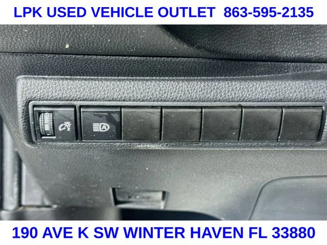 Certified Used 2022 Silver Toyota LE image 10