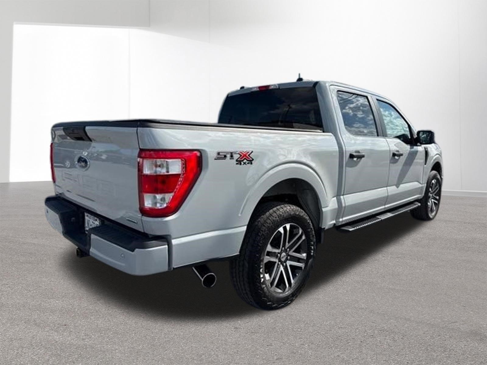 Used 2023 Avalanche Ford XL image 6