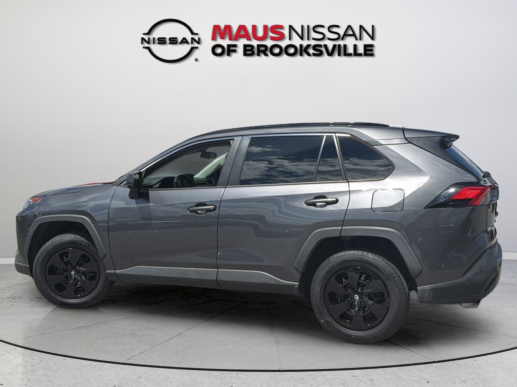 Used 2021 Gray Toyota LE image 7