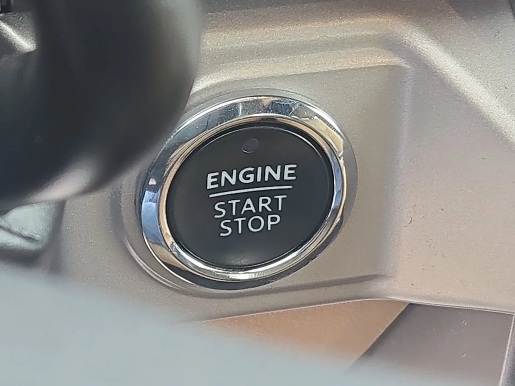 Used 2023 Blue Metallic Ford XLT image 32