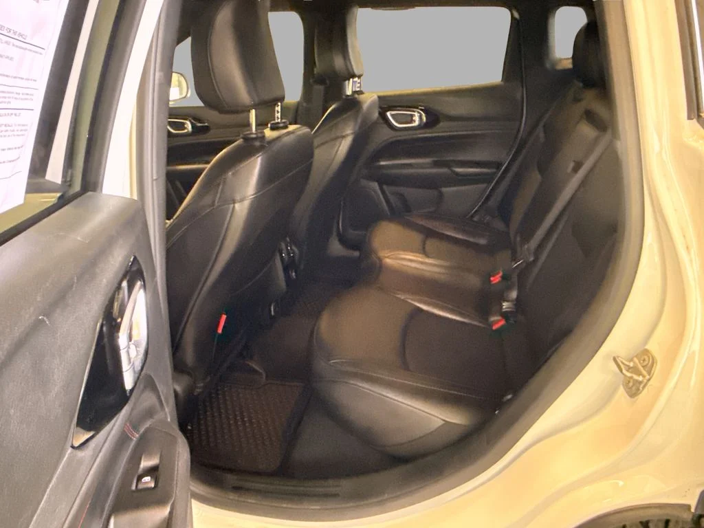 2025 Jeep Compass Trailhawk - Photo 8