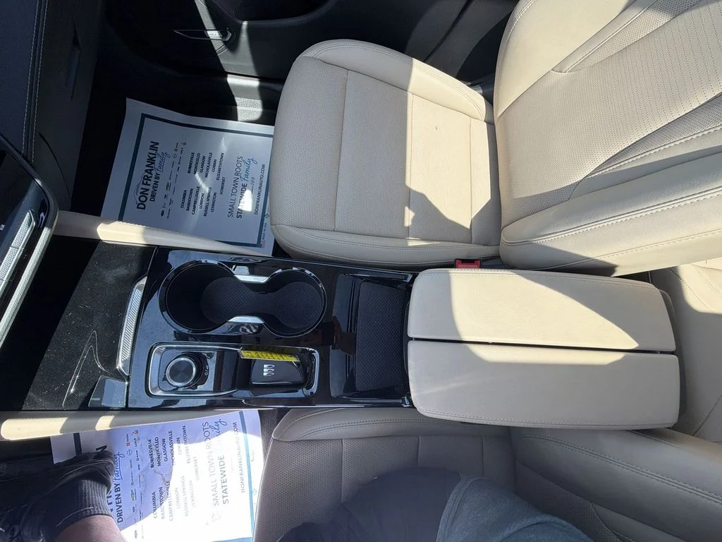 Certified Used 2025 Purple Buick Preferred image 20