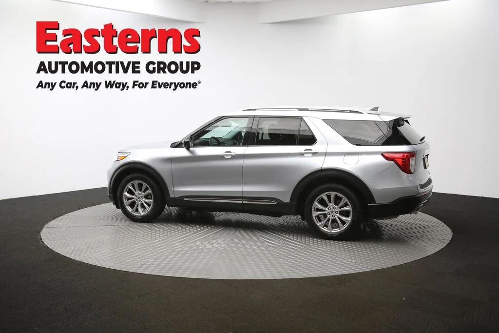 Used 2024 Silver Ford Limited image 62