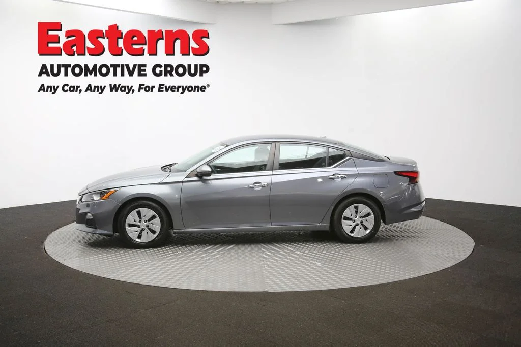 Used 2020 Gray Nissan 2.5 S image 58