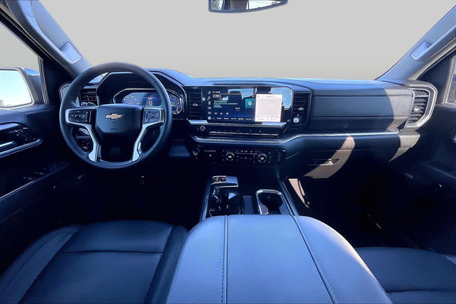2024 Chevrolet Silverado 1500 LTZ - Photo 15