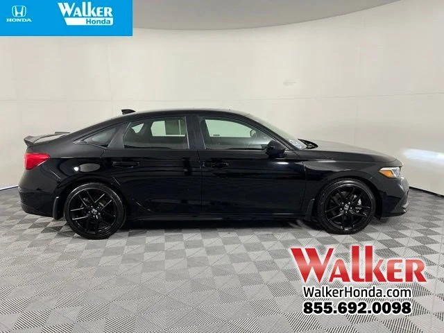 Certified Used 2024 Crystal Black Pearl Honda 4DR image 52