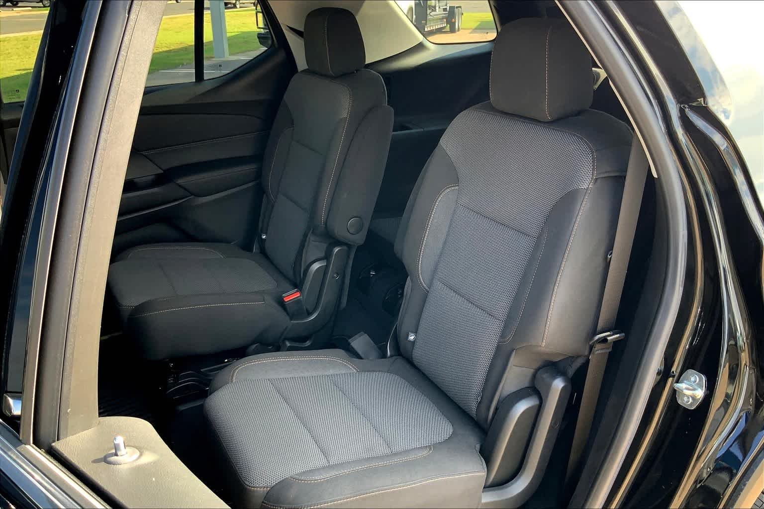 Used 2019 MOSAIC BLACK METALLIC Chevrolet LT Cloth image 21