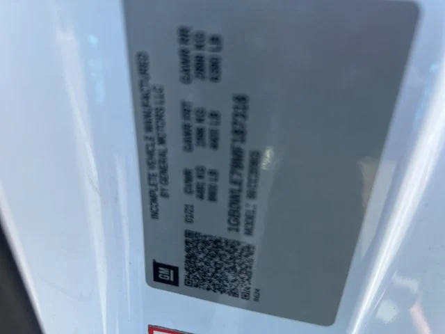 Used 2021 White Chevrolet Work Truck image 29
