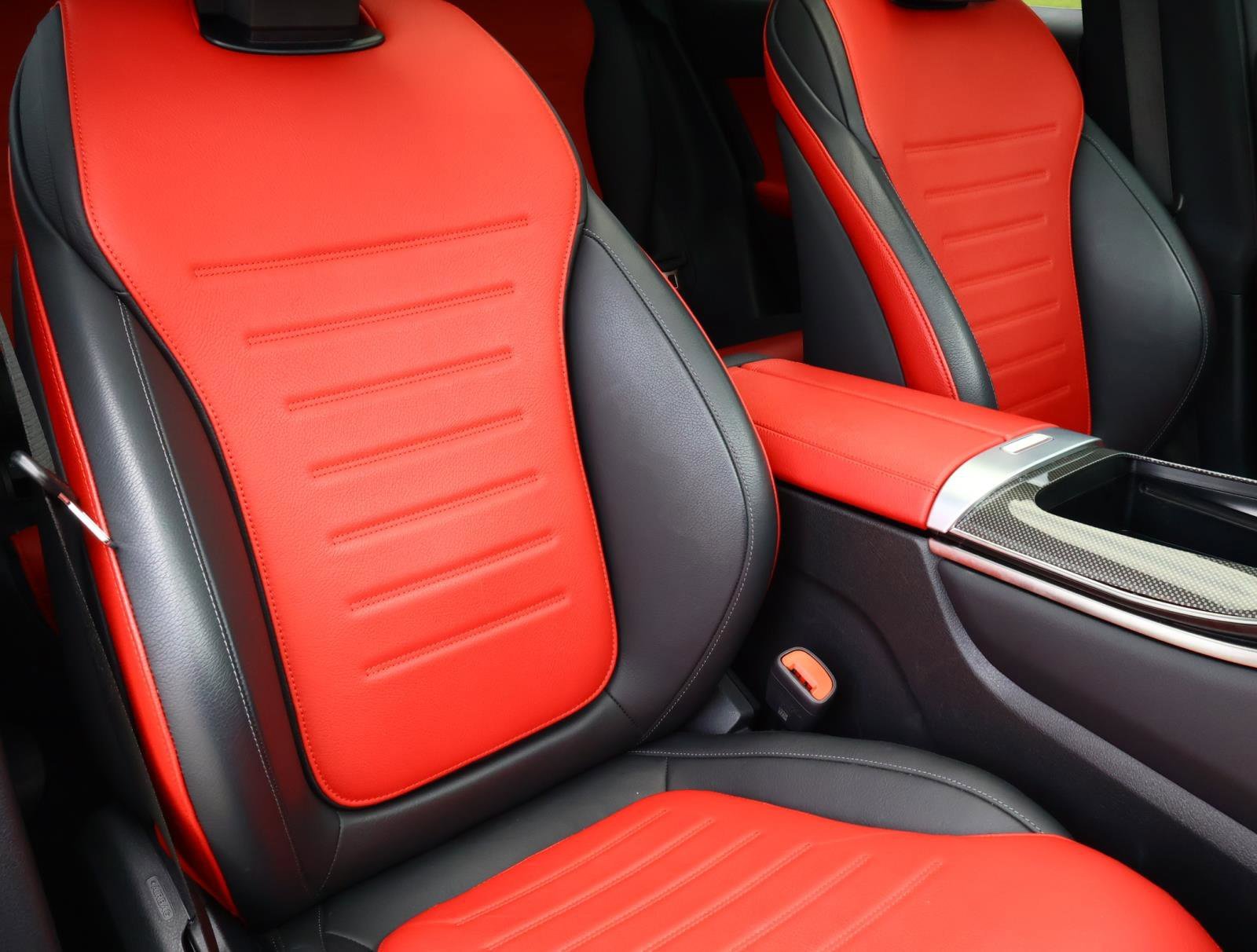 2024 Mercedes-Benz GLC Coupe GLC300 - Photo 17