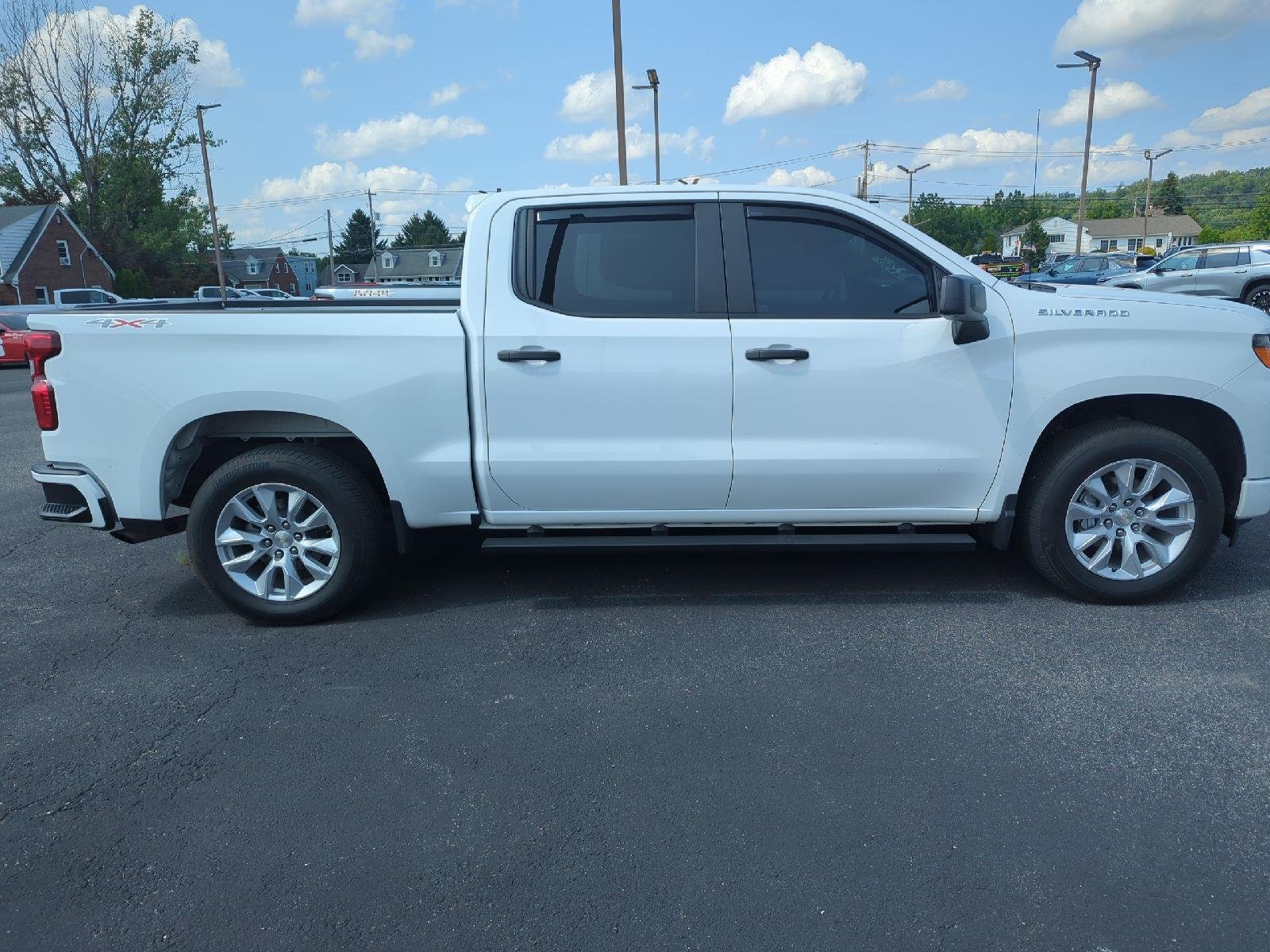 Used 2023 Summit White Chevrolet Custom image 7