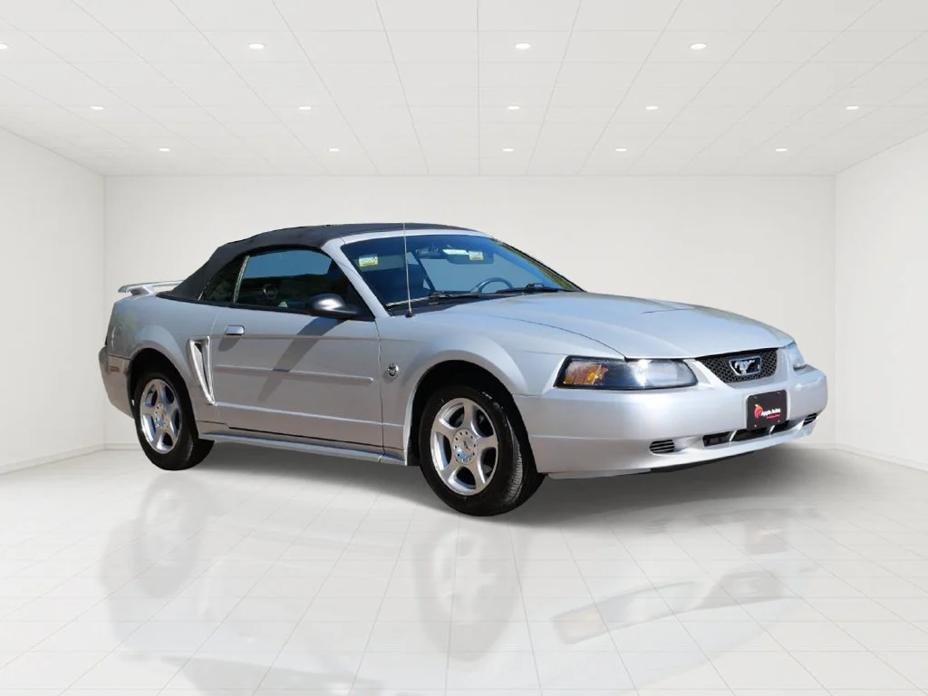 2004 Ford Mustang