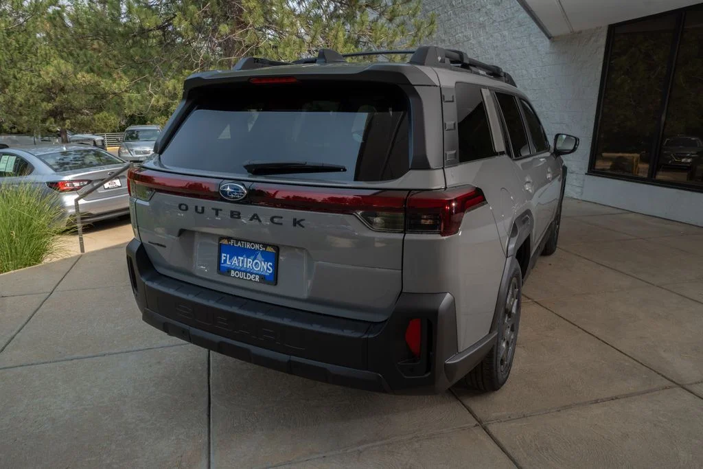 New 2026 RIVER ROCK PEARL Subaru Premium image 6
