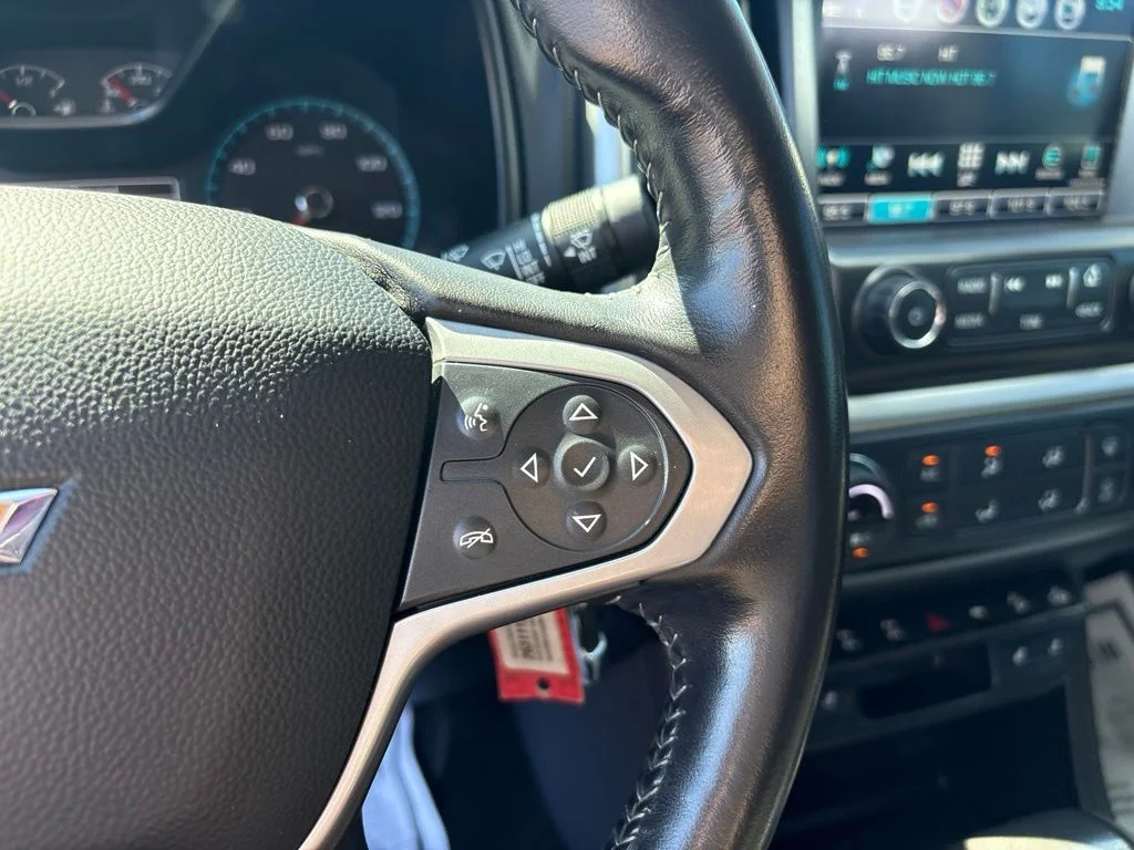Used 2018 Black Chevrolet ZR2 image 16