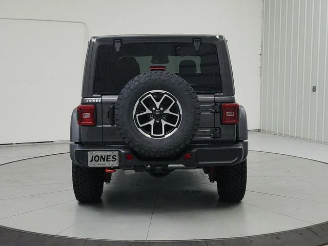 New 2026 Granite Crystal Metallic Clearcoat Jeep Rubicon image 6