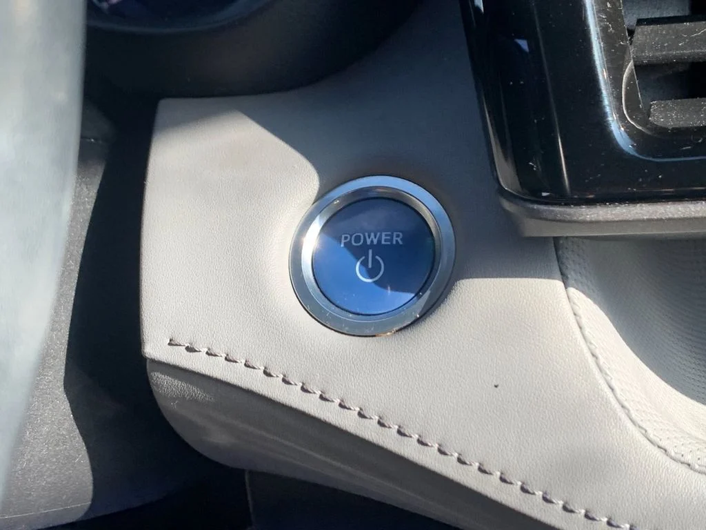 Used 2020 White Toyota Limited image 25