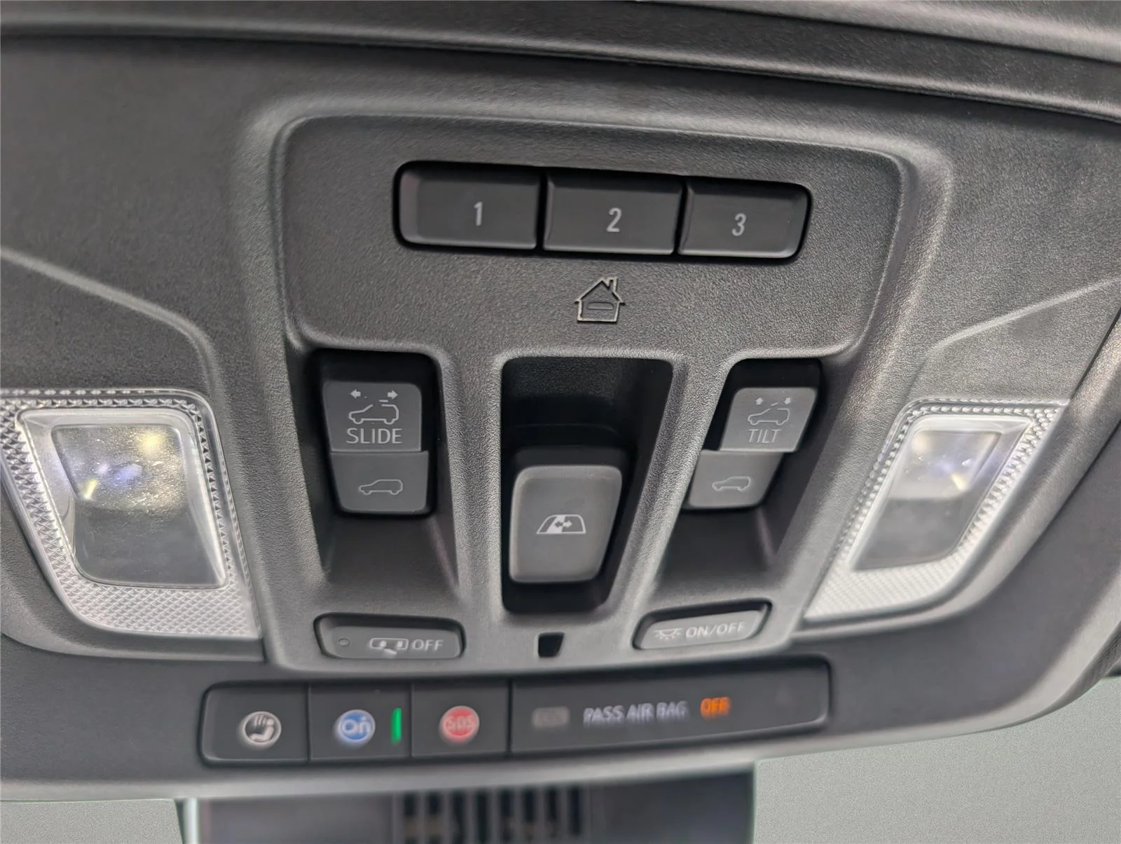 Used 2024 Black Chevrolet High Country image 12