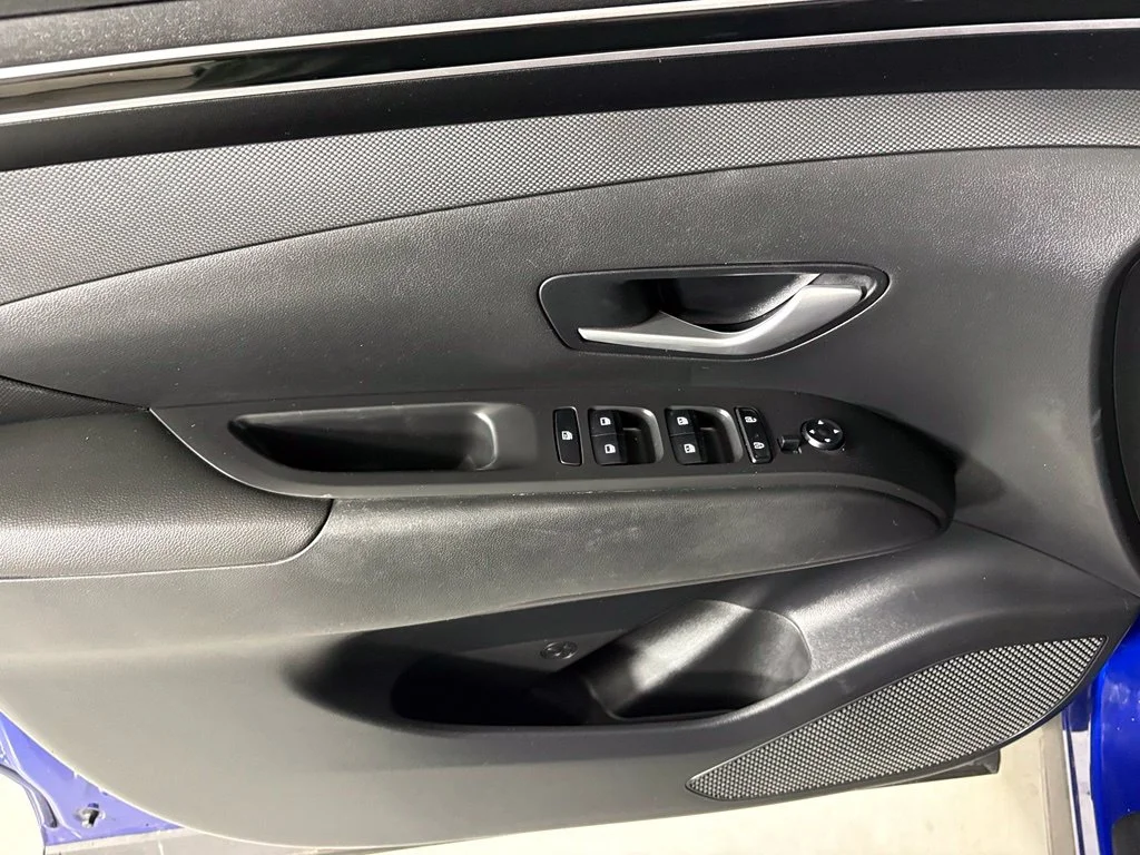 Used 2024 Blue Hyundai SEL image 22
