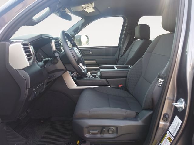 2026 Toyota Tundra SR5 - Photo 9