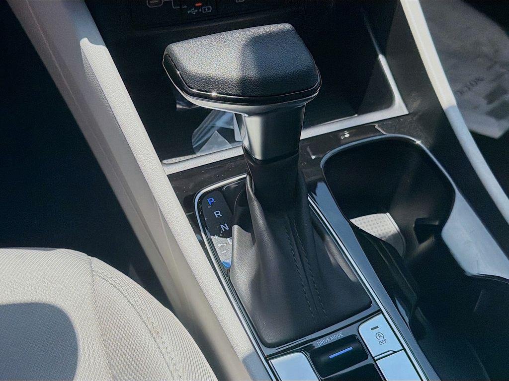 2026 Hyundai Tucson SEL - Photo 13