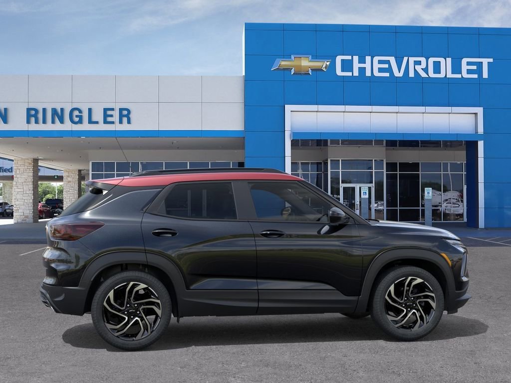 New 2026 Mosaic Black Metallic Chevrolet RS image 5