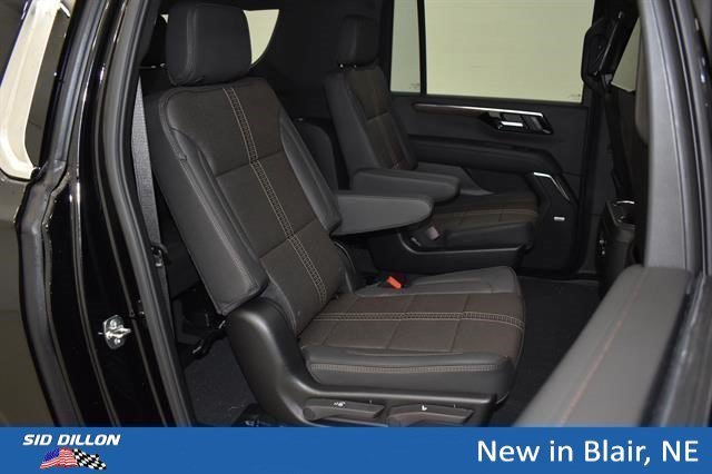 2026 Chevrolet Suburban High Country - Photo 13
