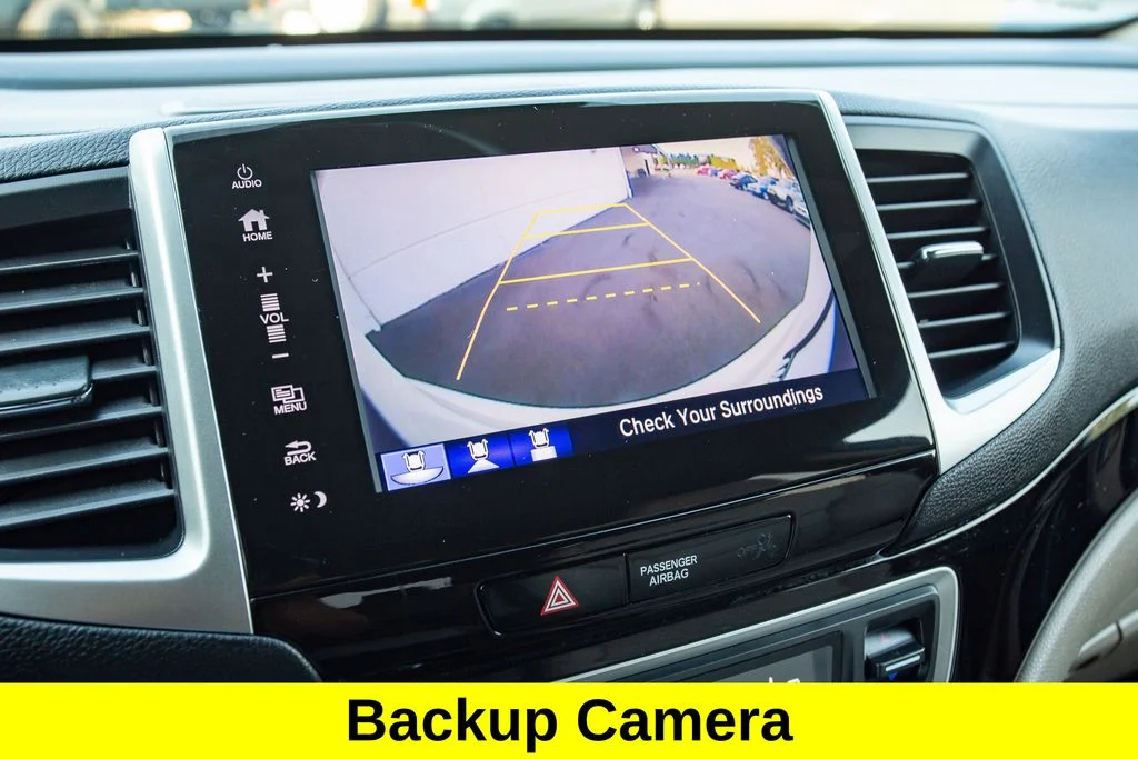 Certified Used 2017 White Diamond Pearl Honda AWD Touring image 15