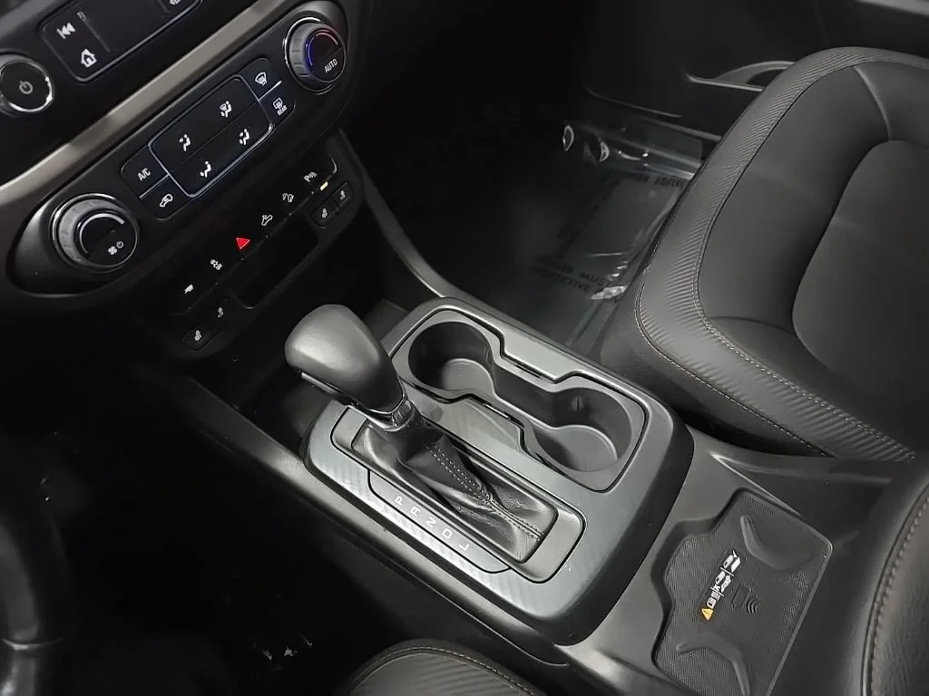 2022 GMC Canyon AT4 - Photo 26
