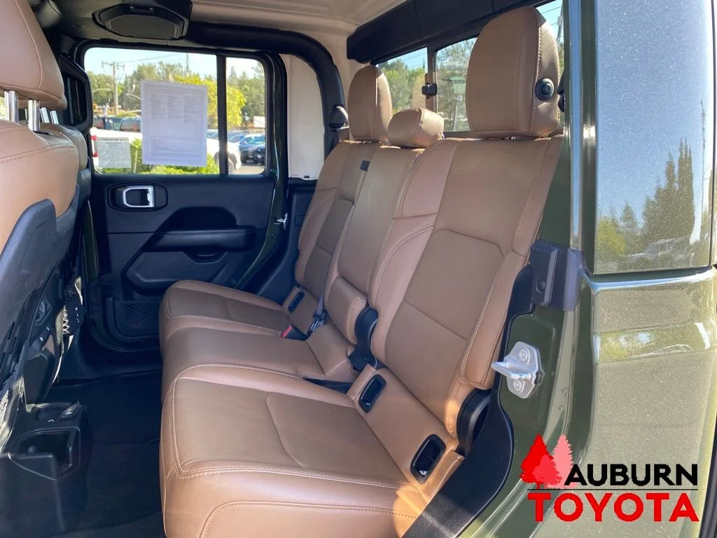 Used 2021 Green Jeep Rubicon image 24