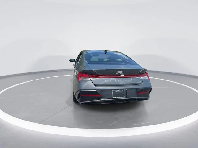 Used 2025 Gray Hyundai Limited image 7