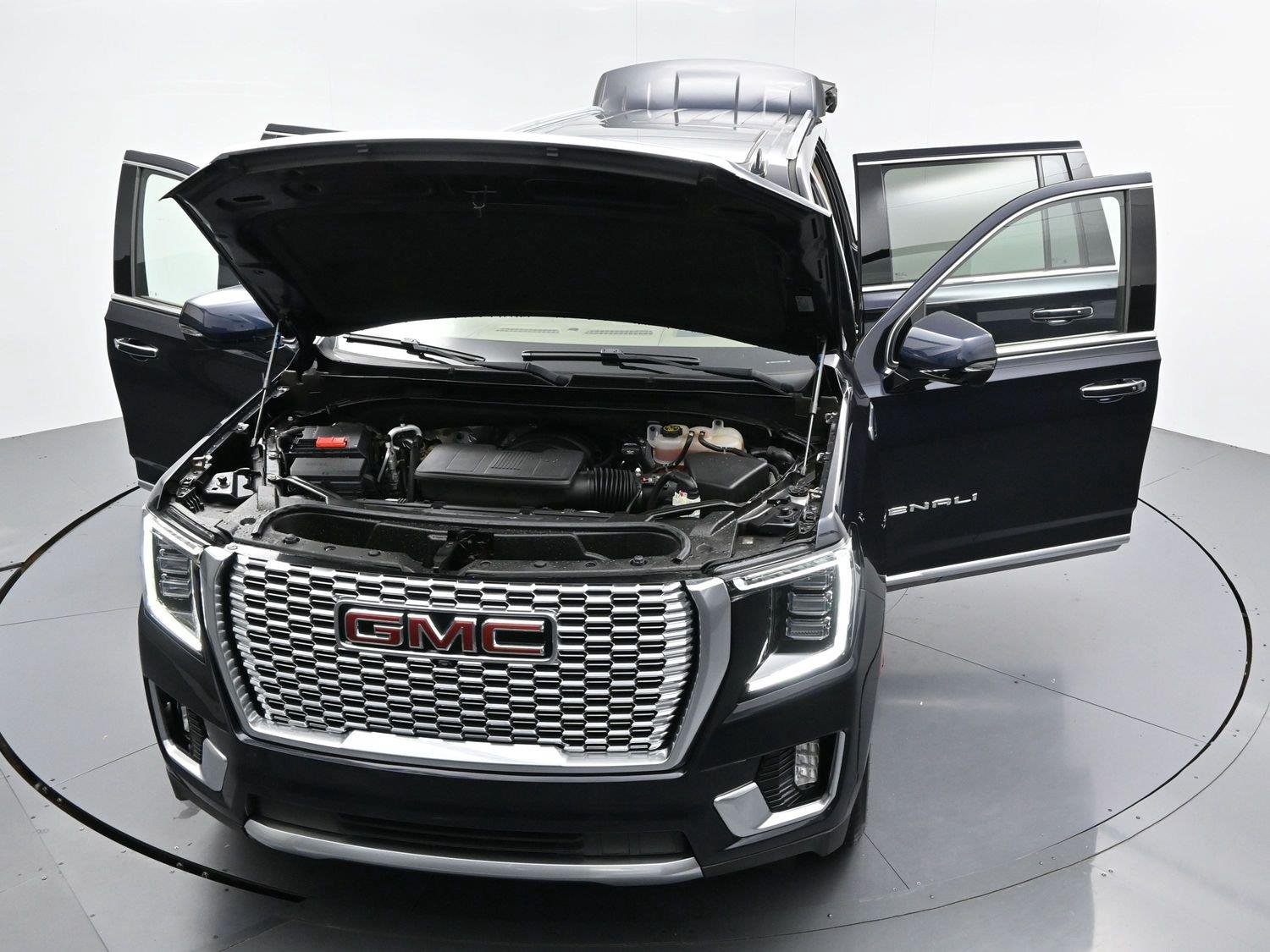 Used 2023 MIDNIGHT BLUE METALLIC GMC Denali image 50