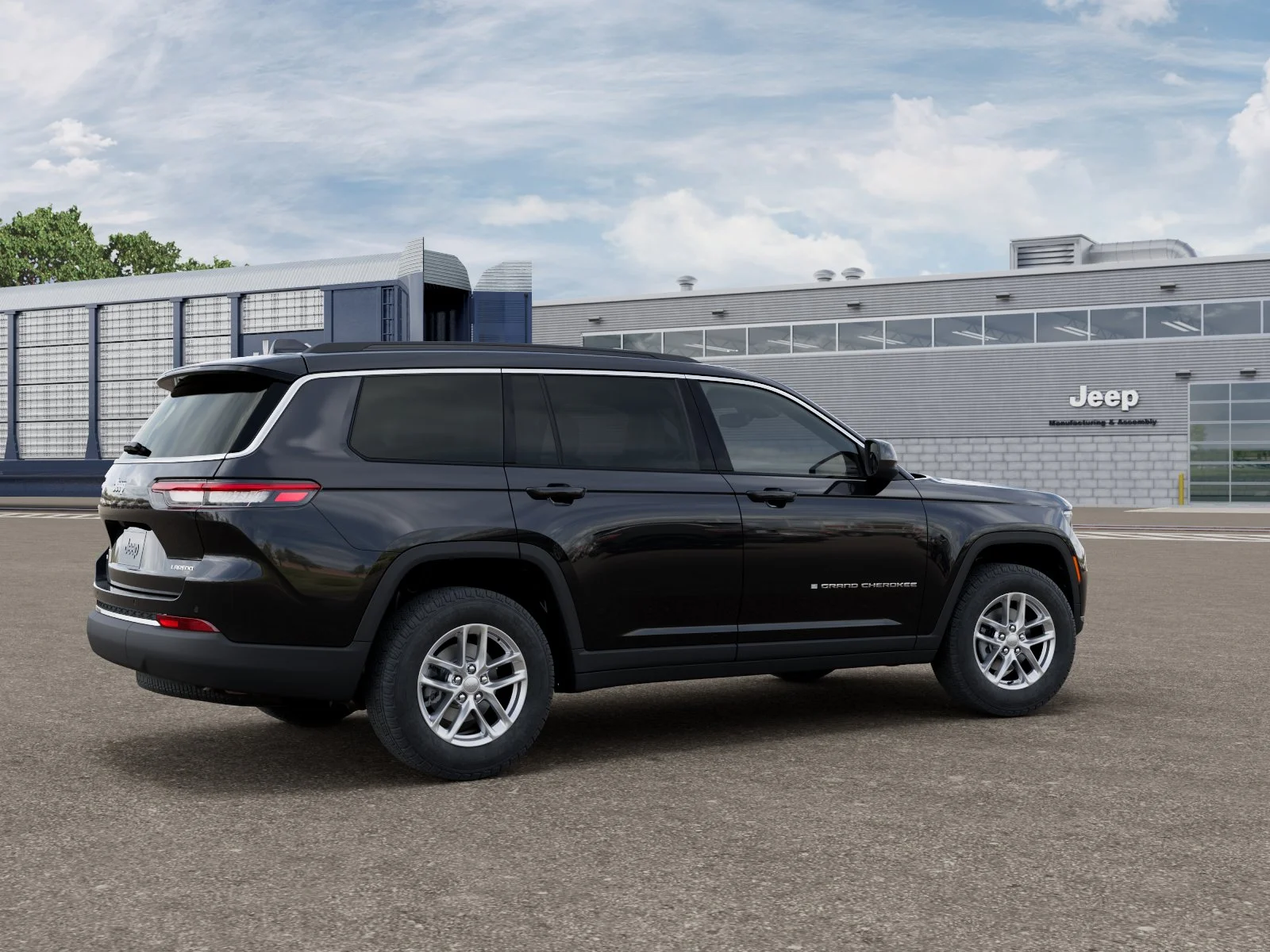 New 2026 Diamond Black Crystal Pearl-Coat Exterior Paint Jeep Laredo X image 2