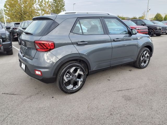 2026 Hyundai Venue SEL - Photo 7