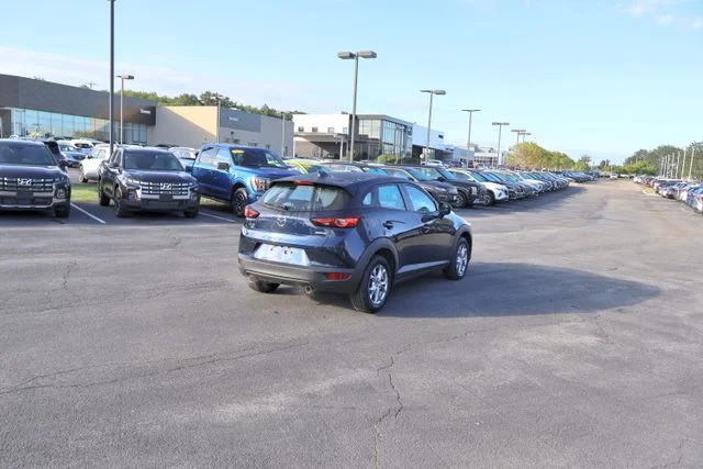 Used 2021 Blue Mazda Sport image 7