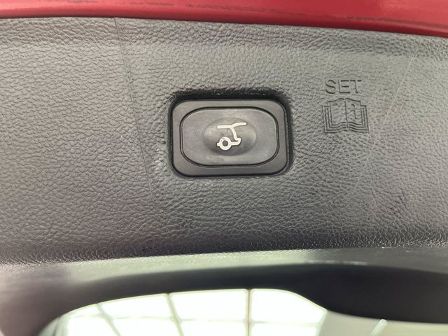 Used 2021 Rapid Red Metallic Tinted Clearcoat Ford SEL image 31