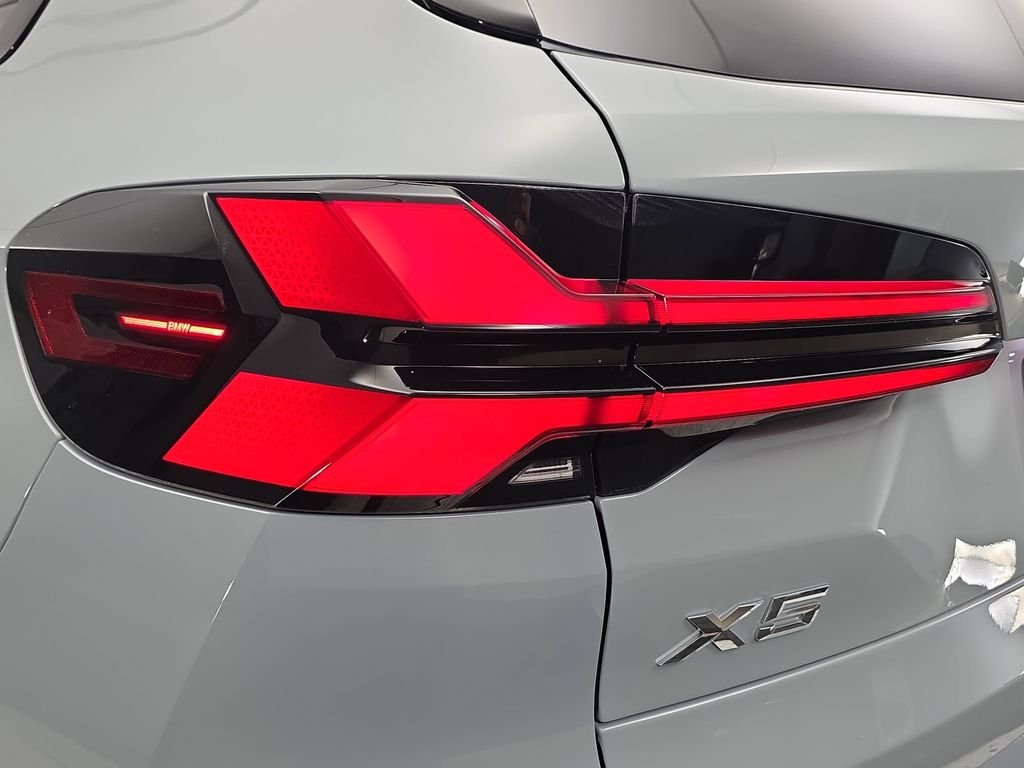 New 2026 Brooklyn Grey Metallic BMW xDrive50e image 33