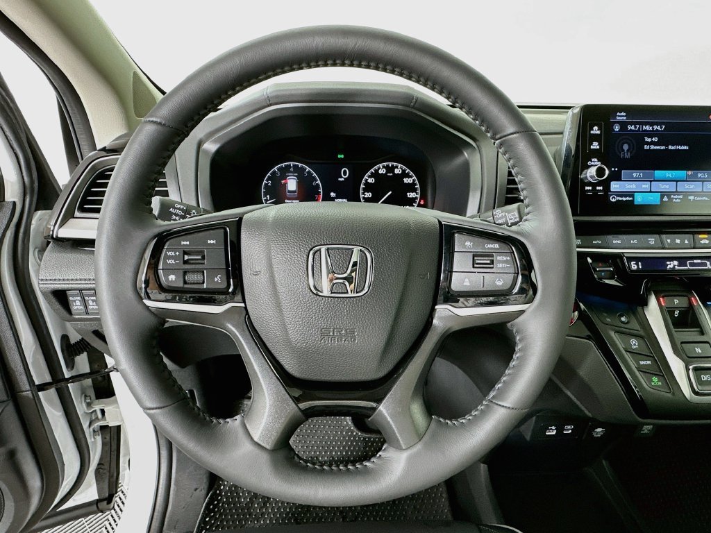 2026 Honda Odyssey Touring - Photo 11