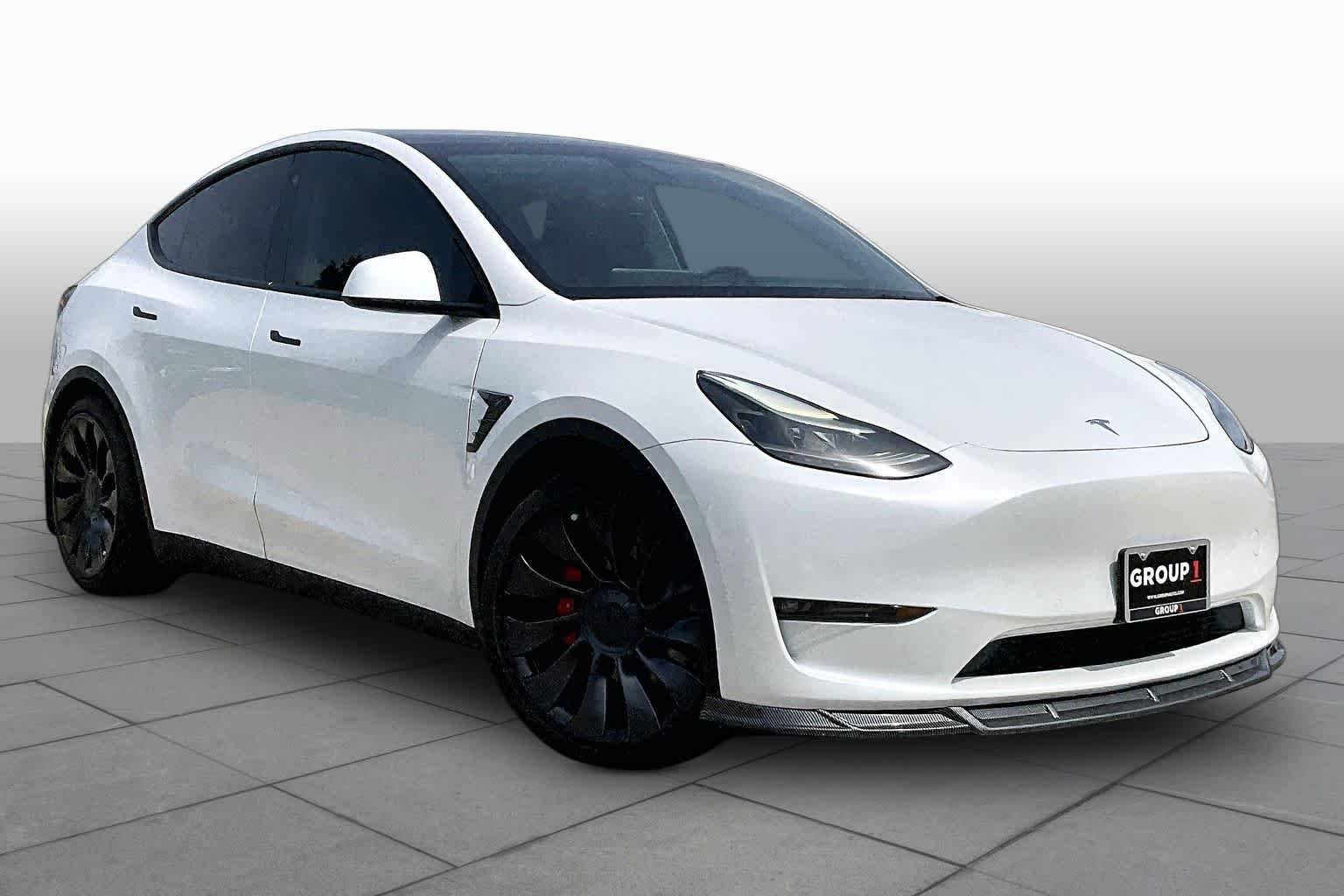 Used 2022 Tesla Model Y Performance with VIN 7SAYGDEFXNF563202 for sale in Webster, TX