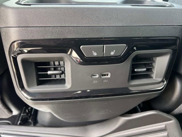 2026 GMC Sierra 1500 AT4 - Photo 13