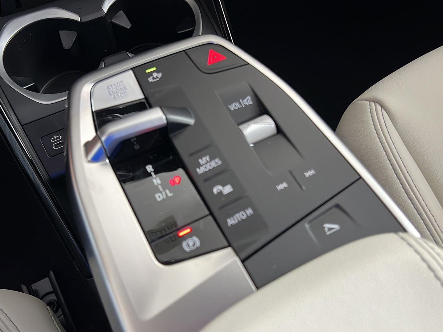 New 2026 Storm Bay Metallic BMW xDrive28i image 24