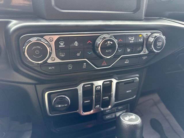 Used 2022 Green Jeep Unlimited Sport Altitude image 22
