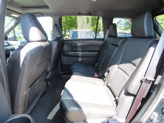 2023 Honda Passport EX-L - Photo 12